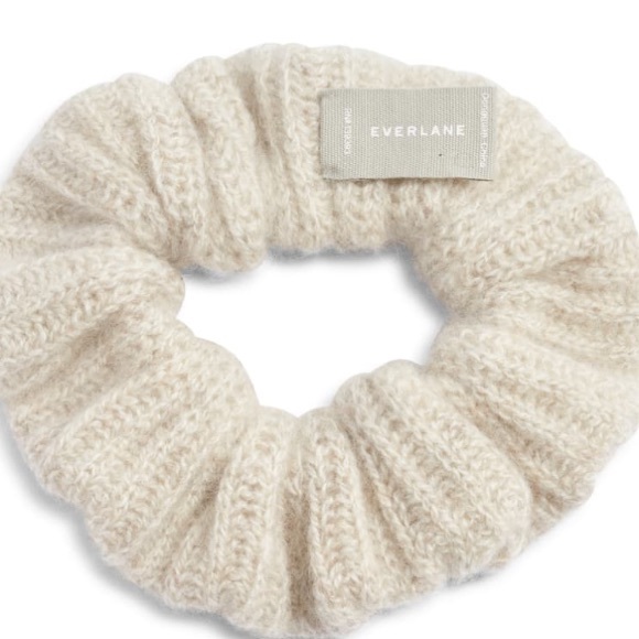Everlane Cashmere Scrunchie Nwt 